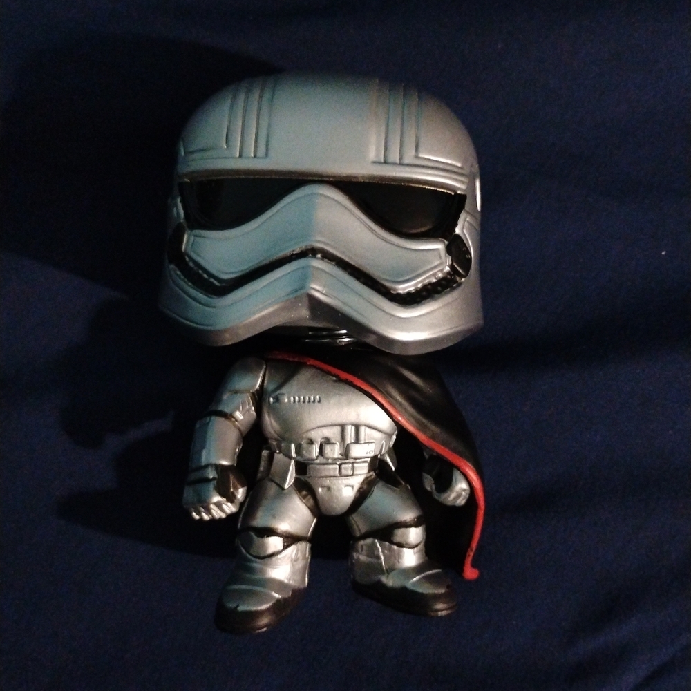 Funko Pop! Vinyl: Star Wars - Captain Phasma #65